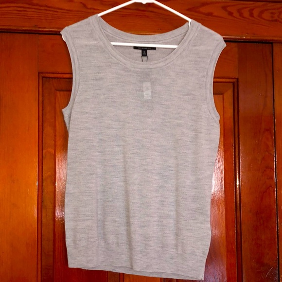 Banana Republic Tops - BR merino wool shell NWT